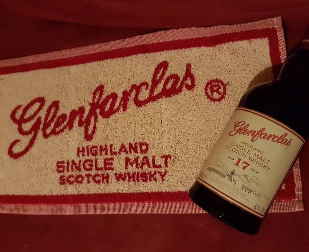 Glenfarclas 17 Jahre Speyside Single Malt Scotch Whisky