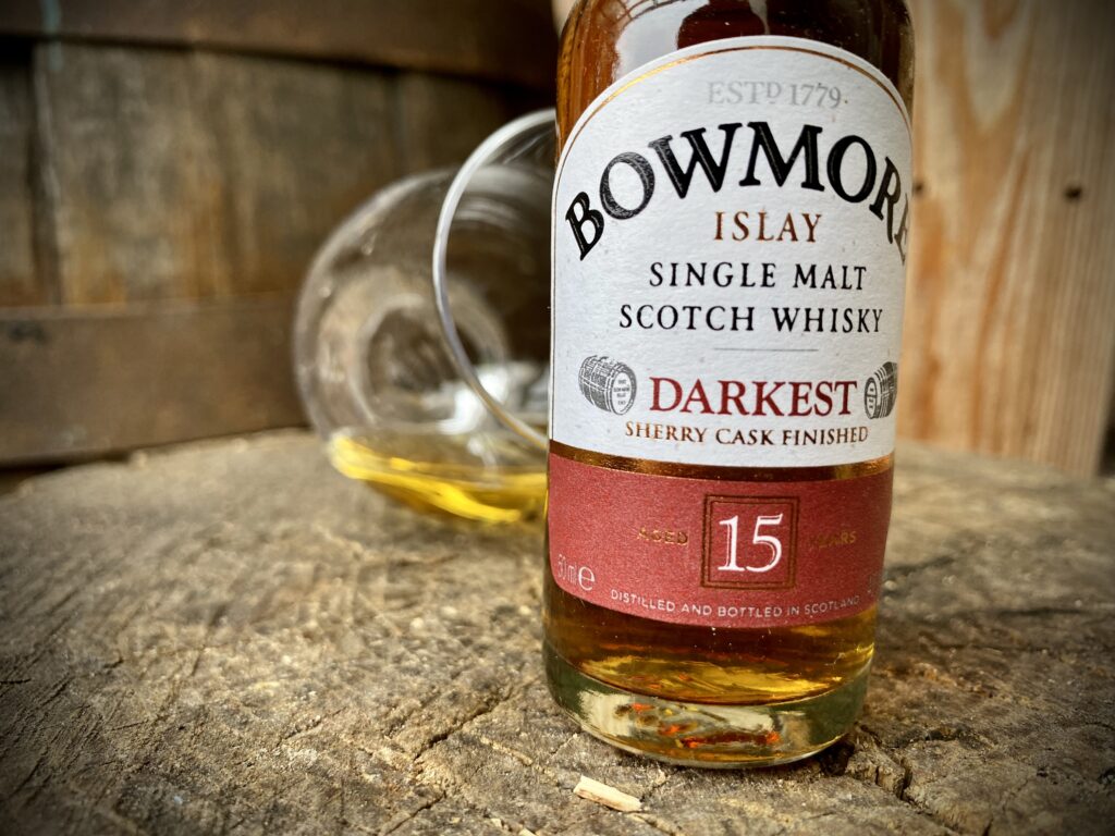 Bowmore 15 Jahre Darkest Islay Single Malt Scotch Whisky
