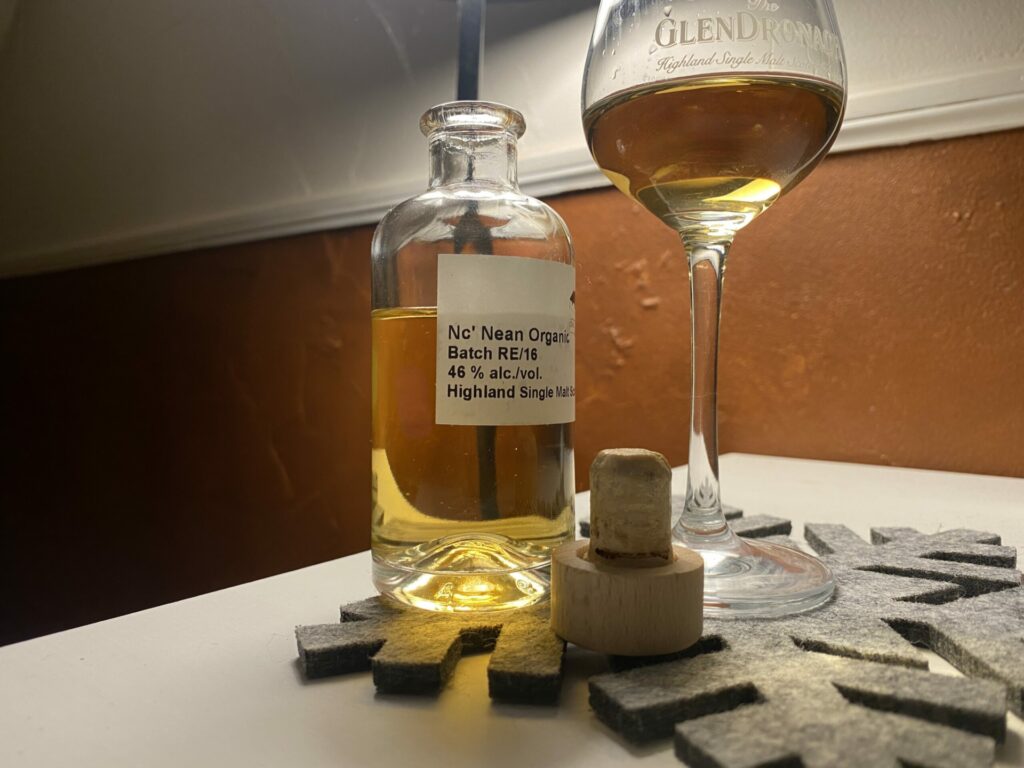 NcNean Organic Batch RE16 Highland Single Malt Scotch Whisky