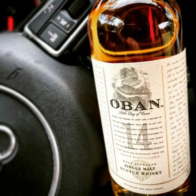 .
🥃 𝑶𝒃𝒂𝒏 𝟏𝟒 𝒚𝒆𝒂𝒓𝒔 🥃

🇬🇧
What do you do in a local whisky store when you are paying and seeing this bottle next to the cash register?

1. You take the bottle with you 
🚗💨
2. You open the bottle at home 
🥃😋
3. You kill the bottle! 
🥴
(please take with humor)

➡️ Swipe to follow the phases pictorially.

I tried the Oban 14 years a few years ago only twice - in a bar and at a whisky stand. My memory says: Excellent whisky! So the bottle had to be taken home.

And my memory has not let me down 🕺

Bottlekill no1 in 2022 🎉

⚠️ 𝐷𝑜𝑛'𝑡 𝑑𝑟𝑖𝑛𝑘 𝑎𝑛𝑑 𝑑𝑟𝑖𝑣𝑒! ⚠️

🇩🇪
Was macht man in einem lokalen Whiskyladen, wenn man gerade am Bezahlen ist und diese Flasche neben der Kasse sieht?

1. Du nimmst die Flasche mit.
🚗💨
2. Du öffnest die Flasche zu Hause.
🥃😋
3. Du killst die Flasche! 
🥴
(bitte mit Humor nehmen)

➡️ Swipe, um die Phase bildlich zu verfolgen. 

Den Oban 14 Jahre habe ich vor ein paar Jahren nur zweimal probiert - in einer Bar und an einem Whiskystand. Mein Gedächtnis sagt: Hervorragender Whisky! Also musste eine Flasche mit nach Hause genommen werden.

Und mein Gedächtnis hat mich nicht enttäuscht 🕺

Bottlekill Nr. 1 in 2022 🎉

⚠️ 𝐷𝑜𝑛'𝑡 𝑑𝑟𝑖𝑛𝑘 𝑎𝑛𝑑 𝑑𝑟𝑖𝑣𝑒! ⚠️

ℹ️ Unbezahlte Werbung / unpaid ad mentioning brands ℹ️

#whisky #whiskey #guterwhisky #guterwhiskycom #whiskygram #instadram #whiskyporn #singlemalt #malt #whiskywednesday #oban #audi #ウィスキー #위스키 #viski #виски #威士忌酒 #uísque #bottlekill #dontdrinkanddrive